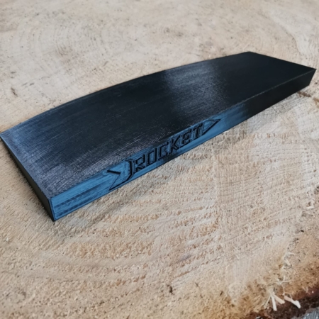 The ergonomically shaped Torque block is available for goofy and regular riders